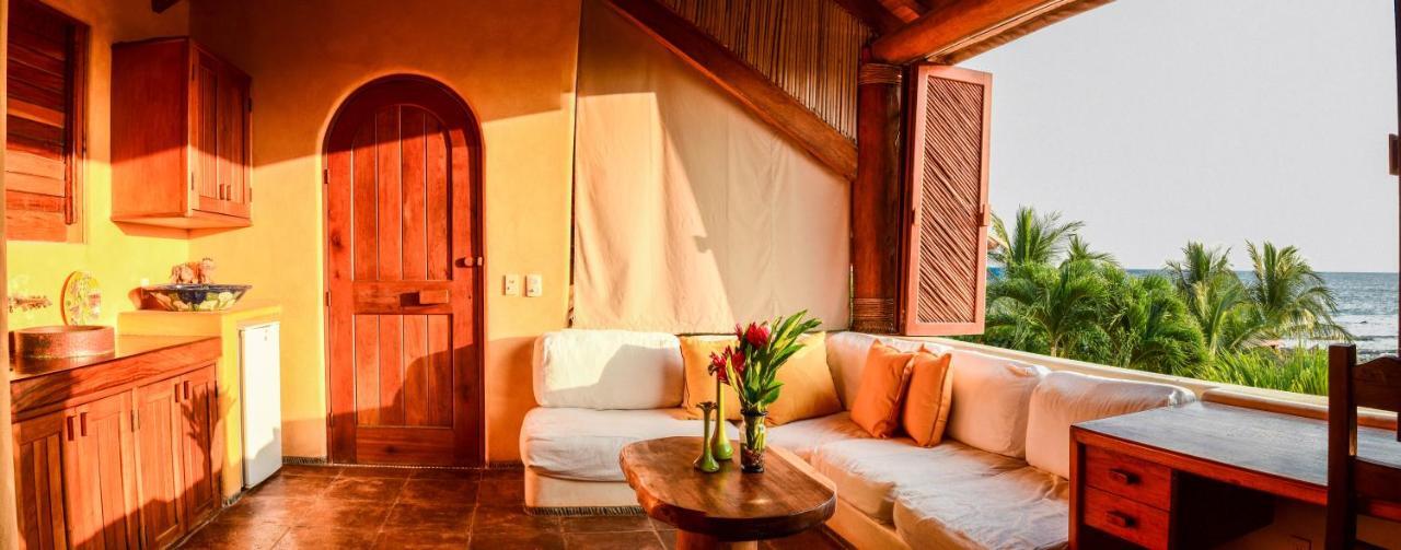 Casa Las Piedras Bed and Breakfast Troncones Esterno foto