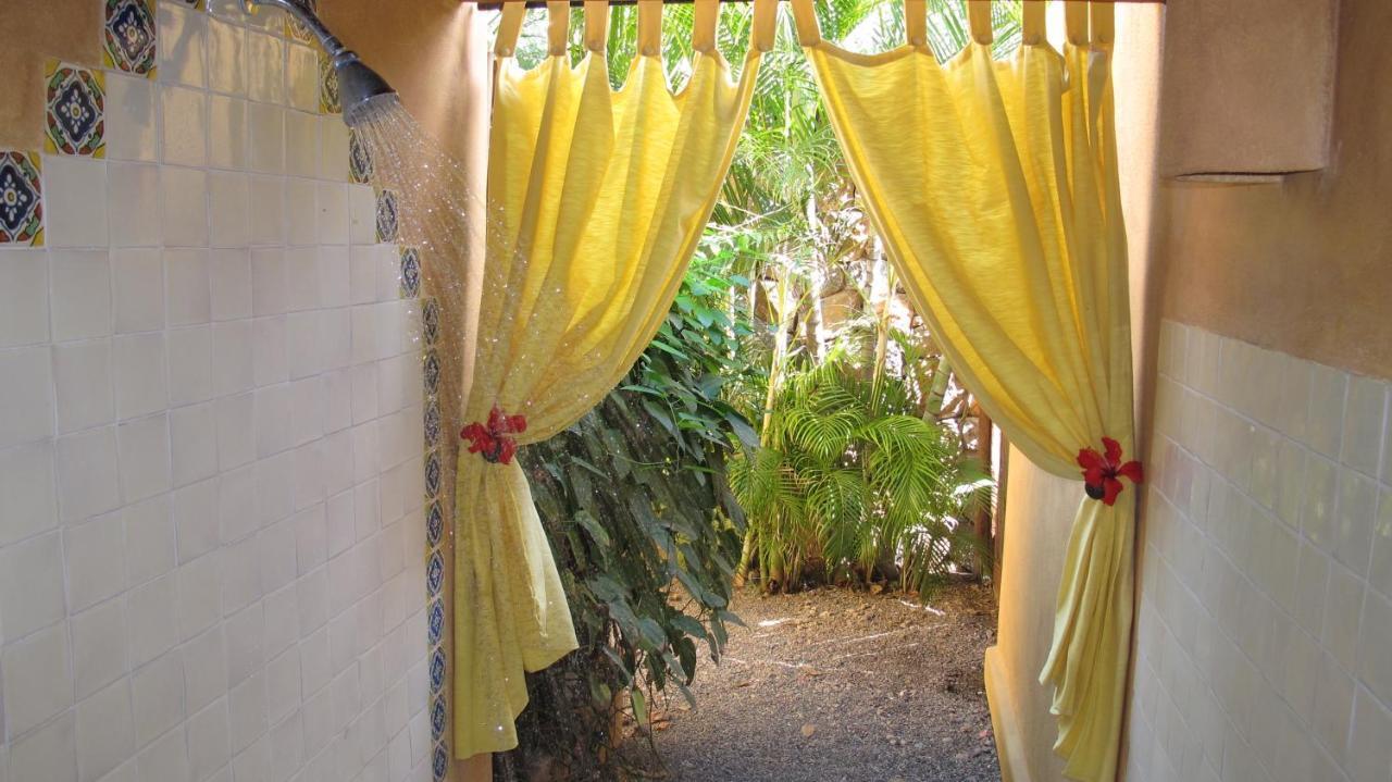 Casa Las Piedras Bed and Breakfast Troncones Esterno foto